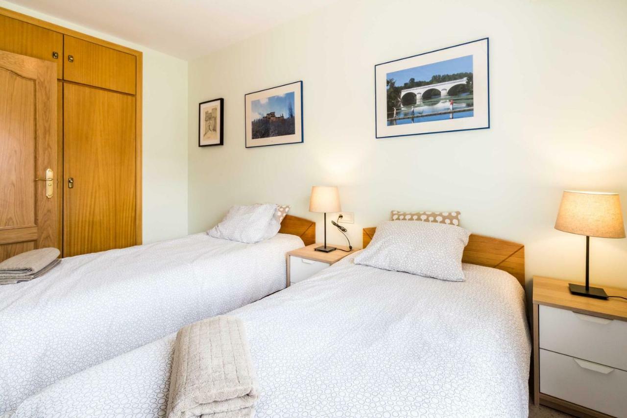 Apartamento Paseo Del Salon Grenade Extérieur photo
